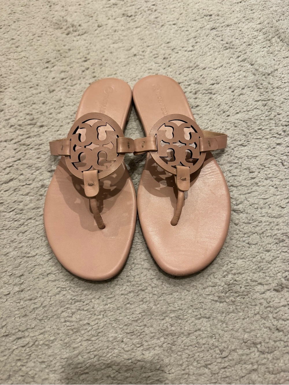 Tory Burch Miller Soft Leather Sandals Light Sand Size 11 Cream
Pink